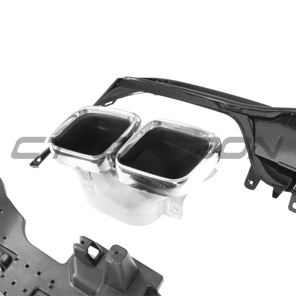 Mercedes C-Class W205 coupe diffuser with gloss black finish and exhaust tips, featuring CT Carbon branding.