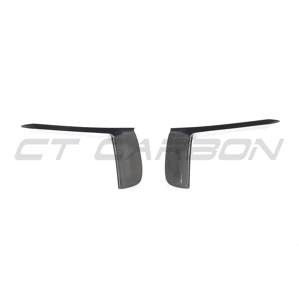 CT Carbon Porsche 911 991.2 GT3RS 2018-2020 carbon fiber front bumper trim covers on a car.
