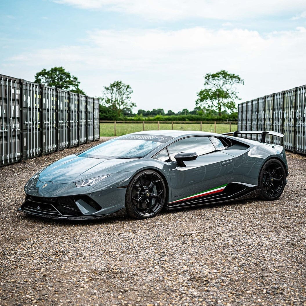 Lamborghini Huracan Performante forged side skirts by CT Carbon, racing-style aerodynamic body kit for enhanced performance and look.