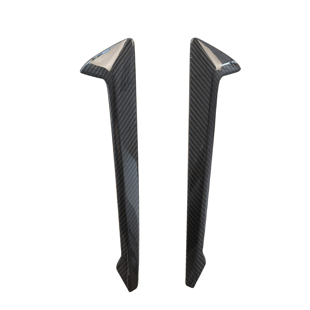 BMW G05 X5 2019-2023 carbon fibre fender trim add-on by CT Carbon, showcasing sleek, textured carbon fibre fender accessory.