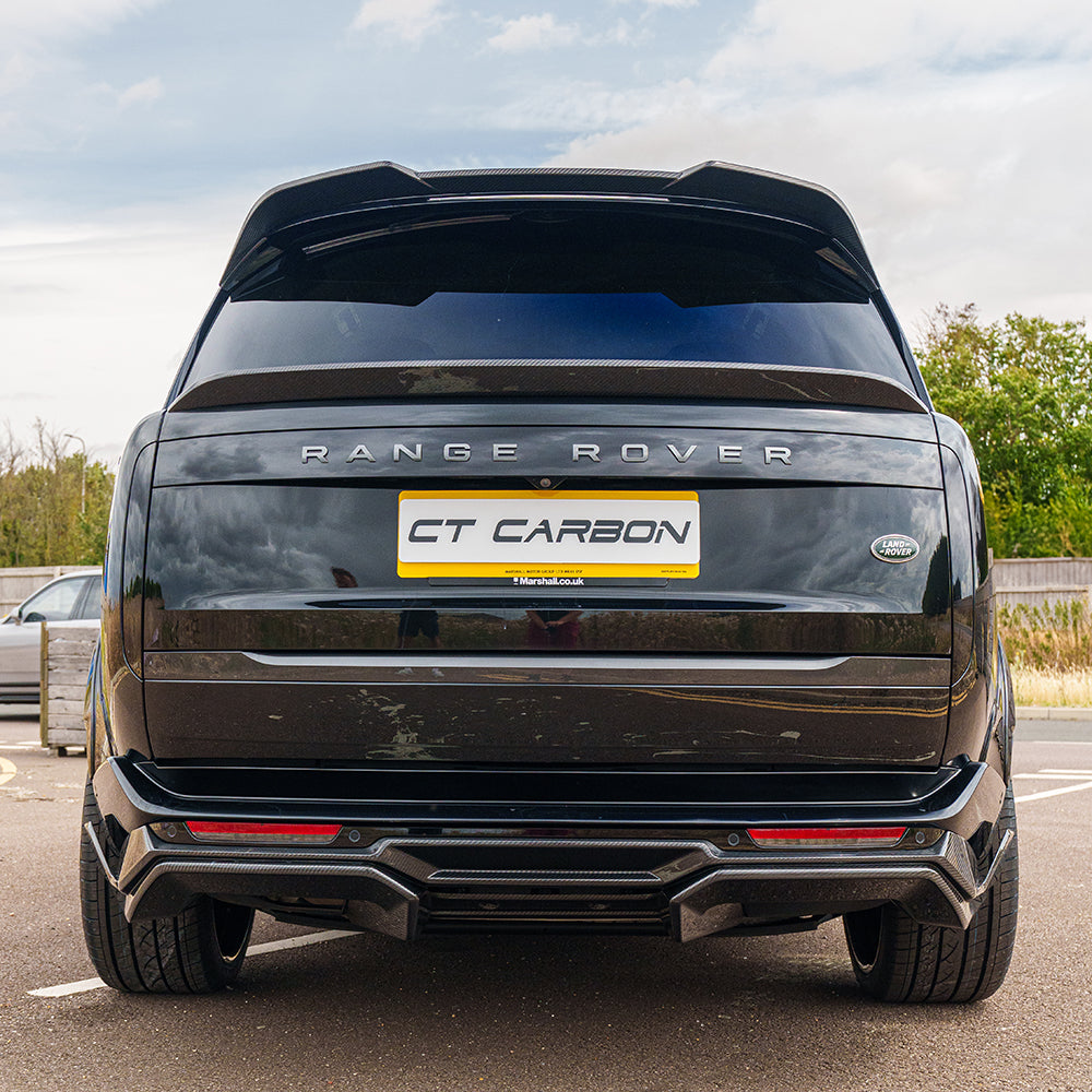 Range Rover L460 (SWB) 2022+ CT Carbon full carbon fiber kit, featuring sleek, lightweight carbon fiber components on the vehicle.