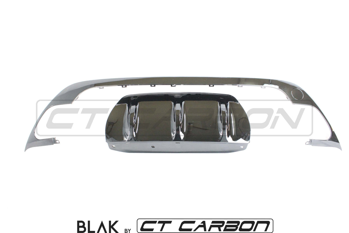 Full black edition Range Rover Velar trim kit by CT Carbon, featuring black accents and styling components for 2017+ models.