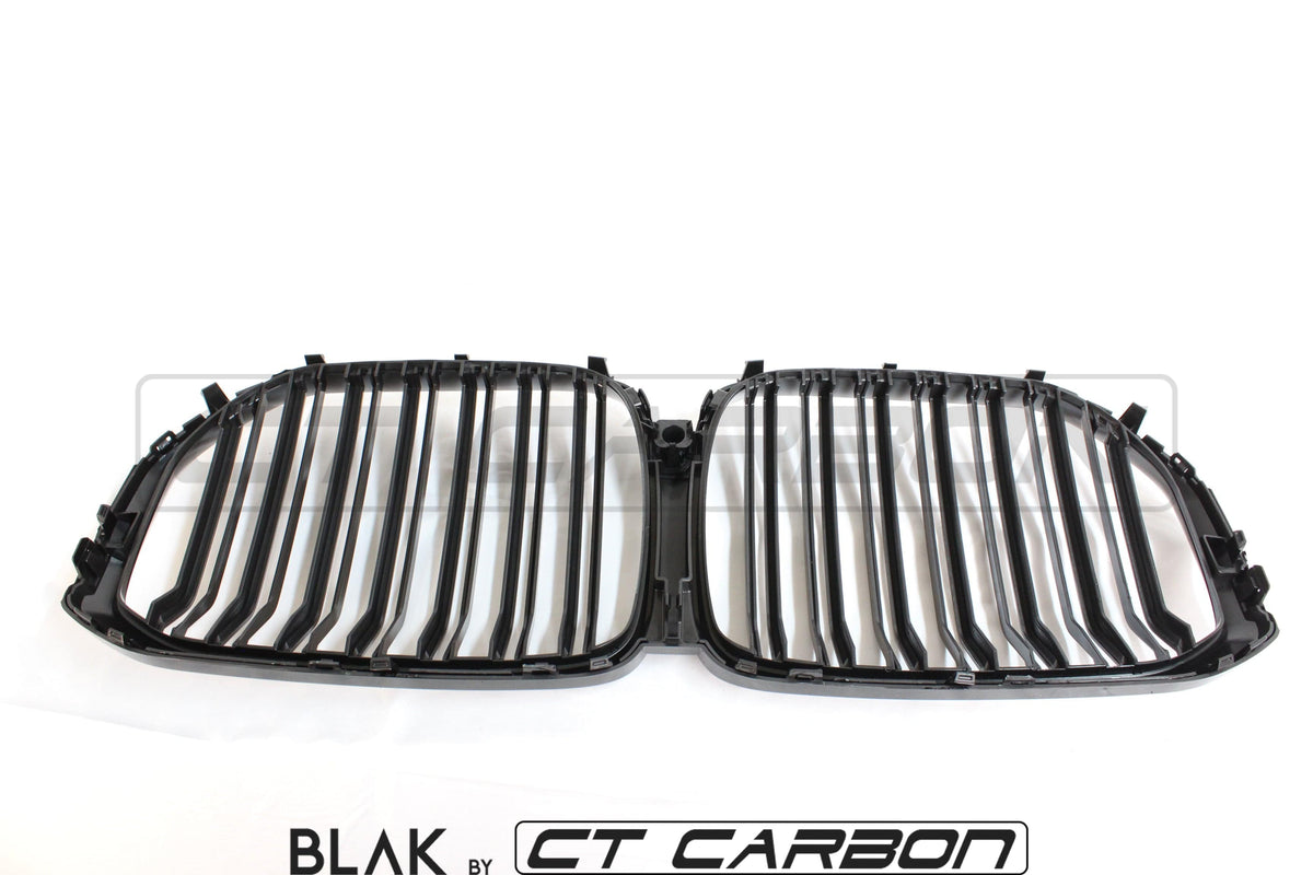 BMW X5 G05 2018+ double slat black grille by CT Carbon, showing close-up of sleek black grille design with horizontal slats.