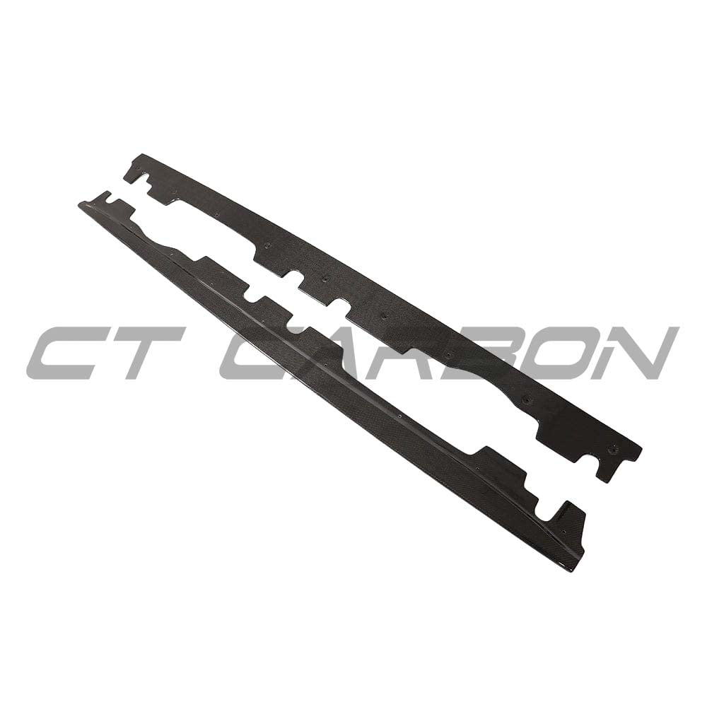 BMW E92 M3 full carbon fibre kit by CT Carbon, including hood, roof, and trunk panels, showcasing lightweight, high-performance carbon fiber.