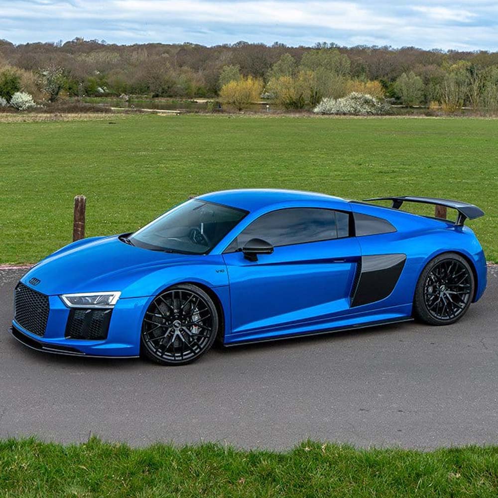 CT Carbon Audi R8 V10 Gen 2 carbon fibre V-style splitter, aerodynamic car body part with a sleek V design.