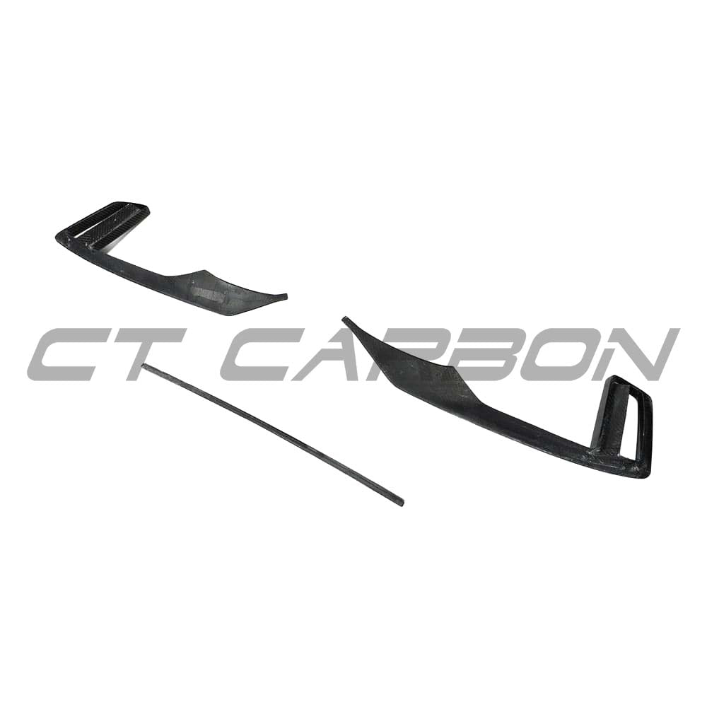 Carbon fibre bumper trim accessory for Audi RS3 8V facelift, showcasing sleek, V-style splitter from CT Carbon.