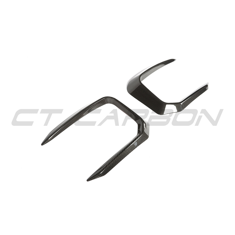 Carbon fiber front bumper trim for Range Rover L460 2022+ by CT Design, showcasing sleek, high-quality automotive accessories.